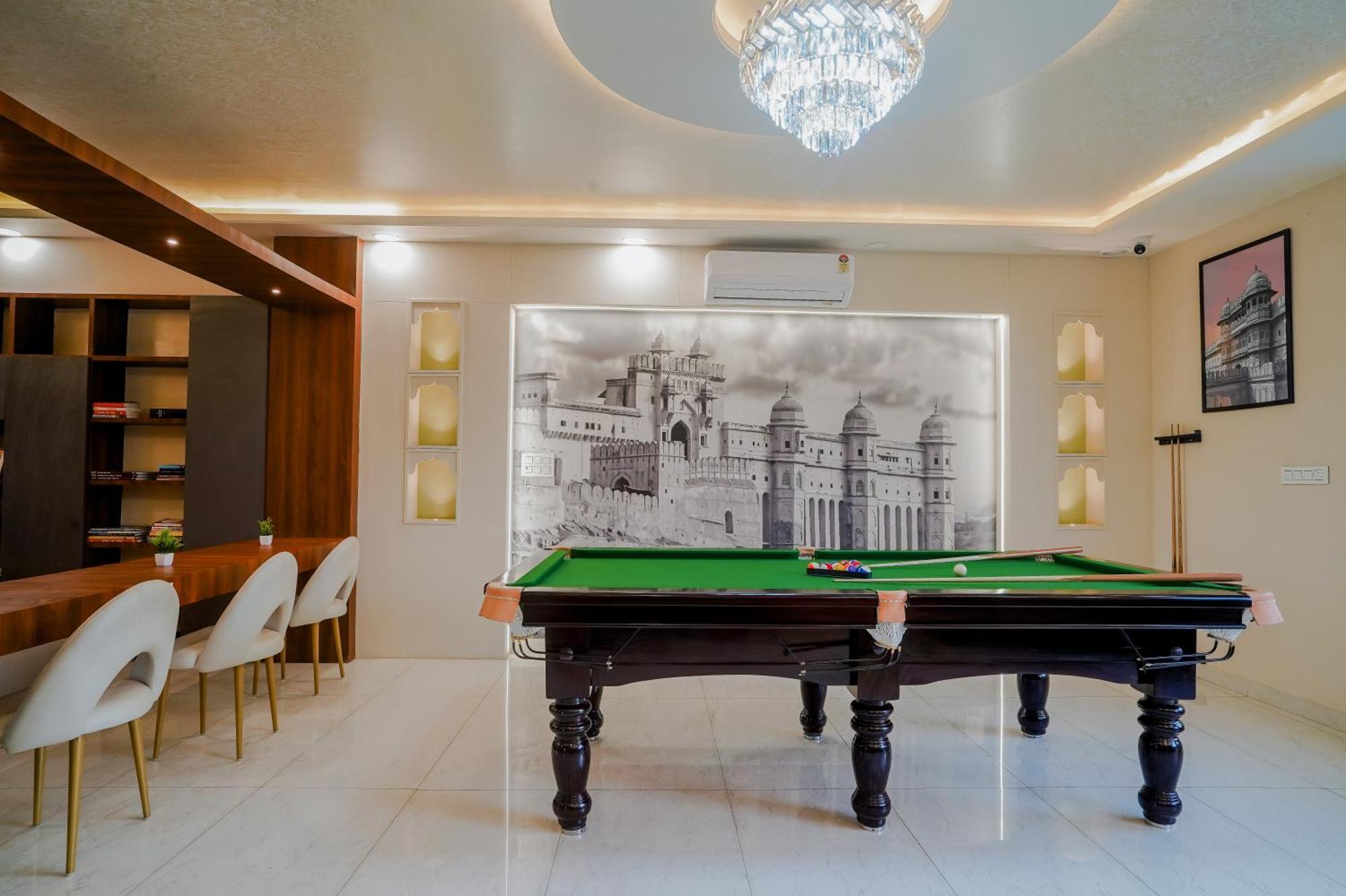 Hotel The Hidden Door-Near Jaipur Airport エクステリア 写真