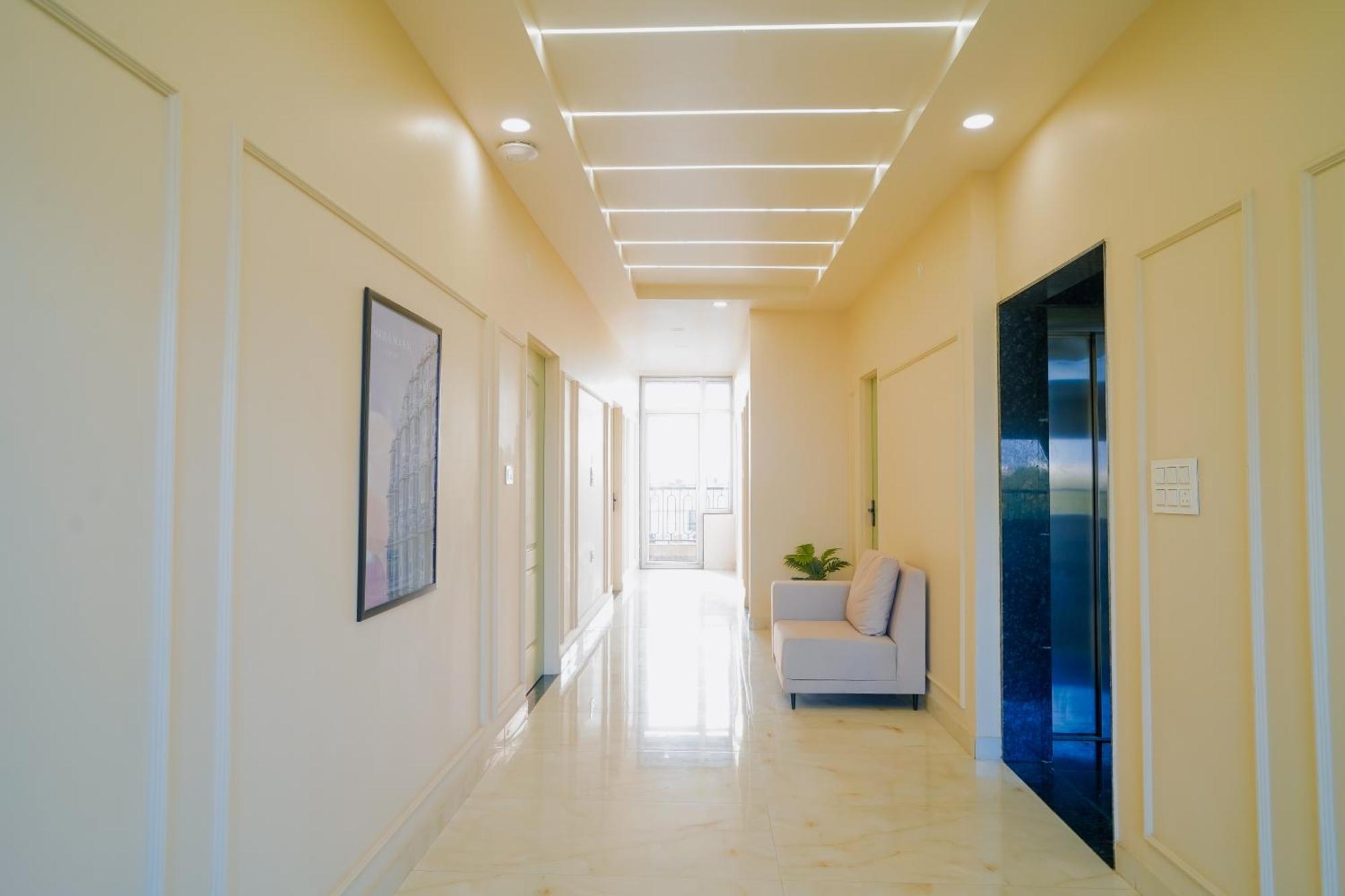 Hotel The Hidden Door-Near Jaipur Airport エクステリア 写真