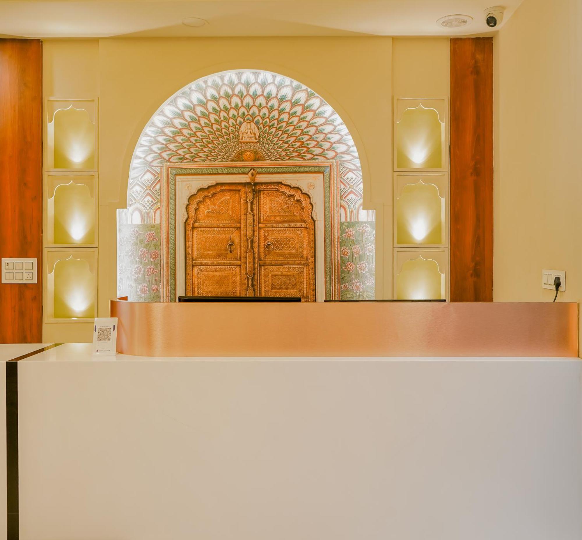 Hotel The Hidden Door-Near Jaipur Airport エクステリア 写真
